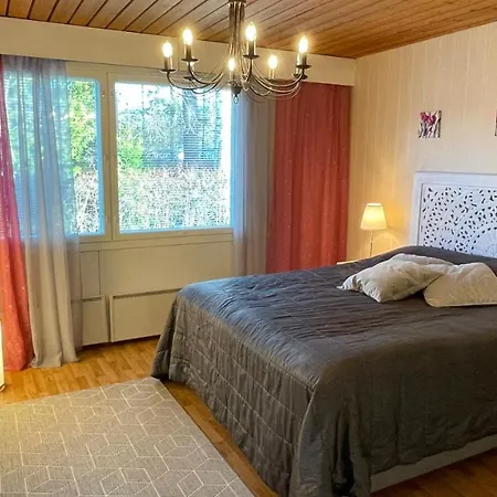 Omakotitalo 100m2, 3 Makuuhuonetta