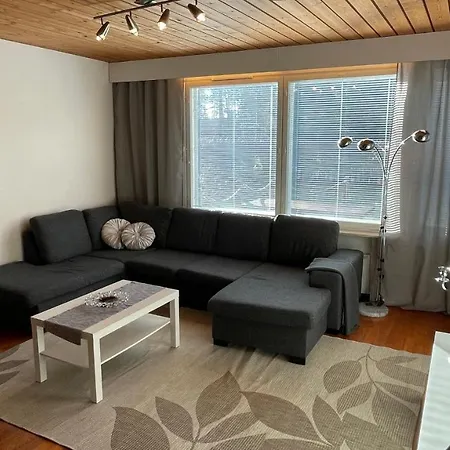 Omakotitalo 100m2, 3 Makuuhuonetta Huoneisto Joensuu