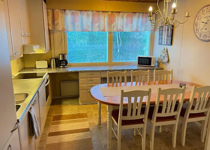 Omakotitalo 100m2, 3 Makuuhuonetta Апартаменты *